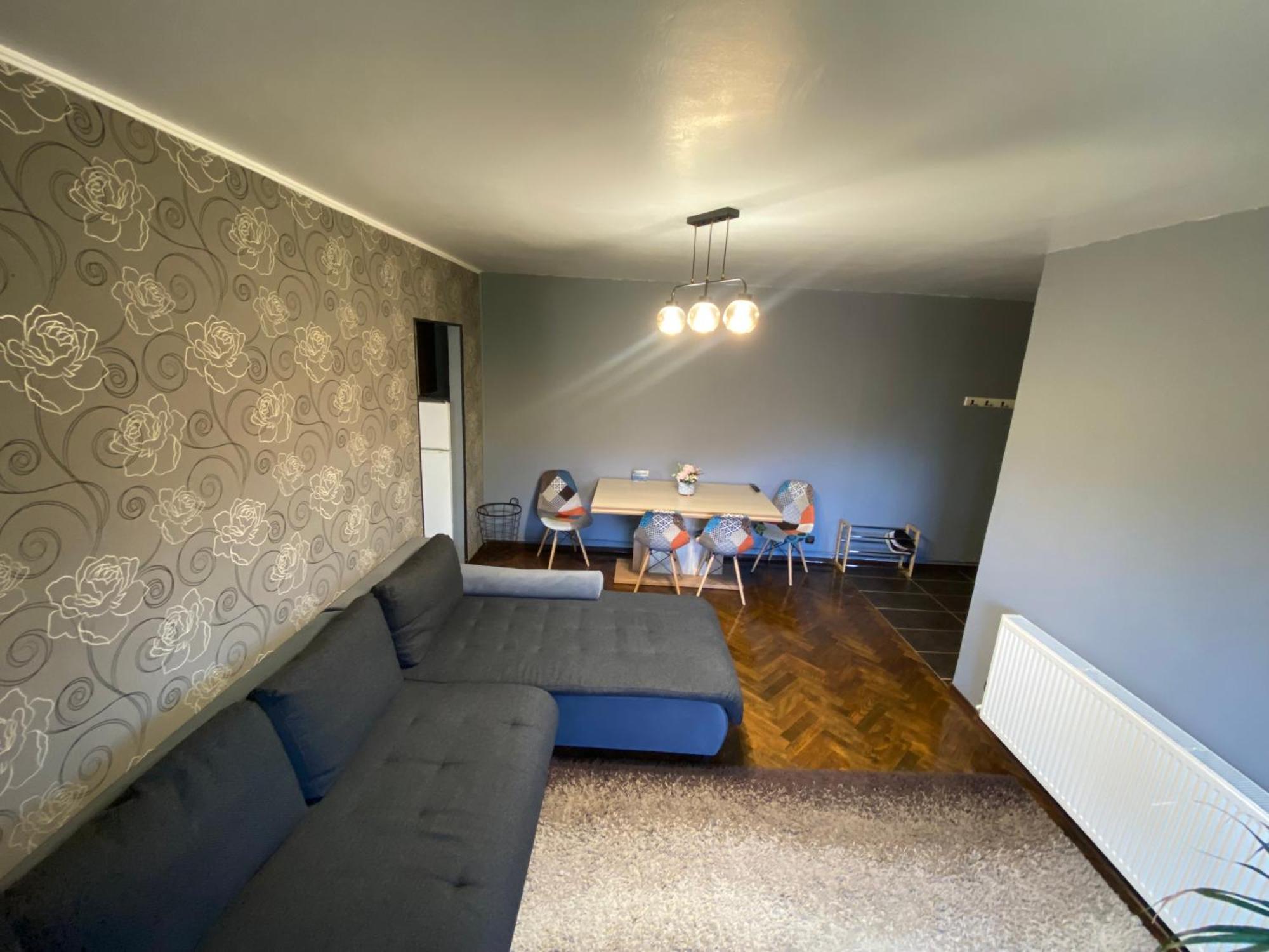 Petroşani Comfort Home Apartment 2 מראה חיצוני תמונה